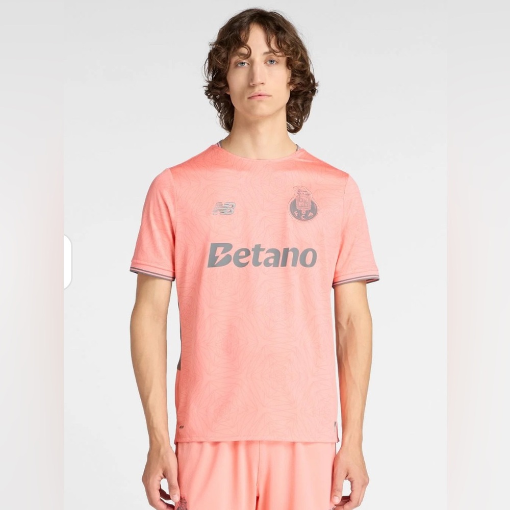 New Balance FC Porto Sunfade Pink Betano jersey New